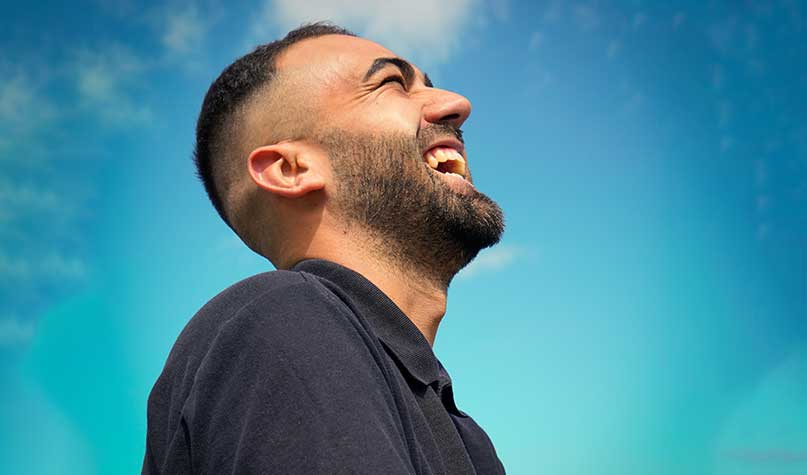 MOI-happy-man